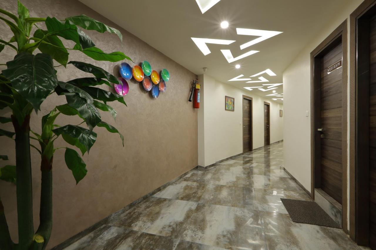 Hotel Unity Ahmedabad Buitenkant foto